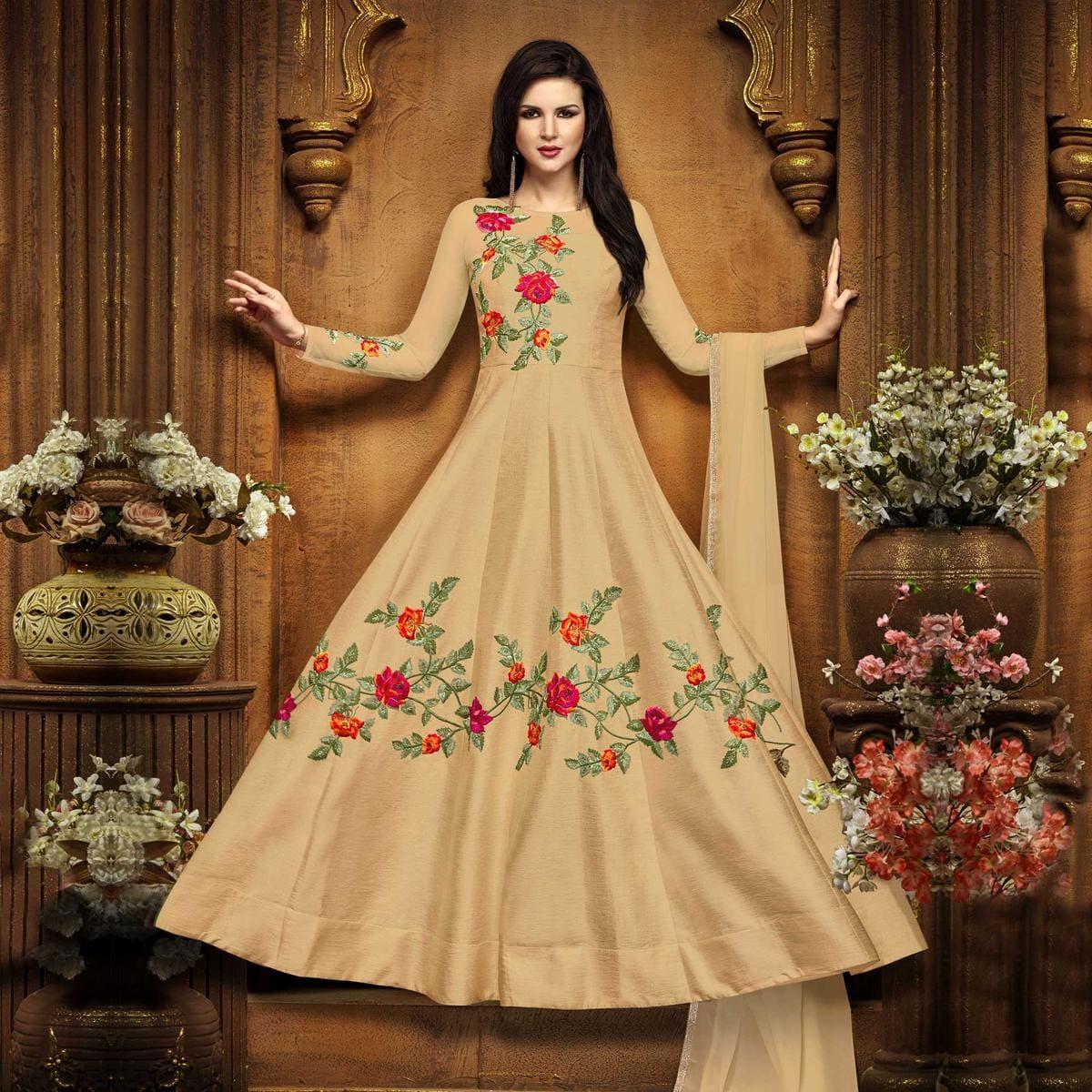 Ethnic cotton Anarkali | Cotton dress pattern indian, Long dress design,  Long skirt and top