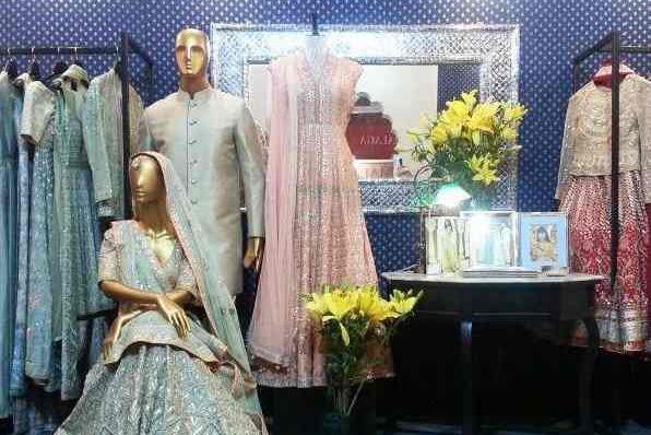 Bridal lehenga shops in on sale bhuleshwar