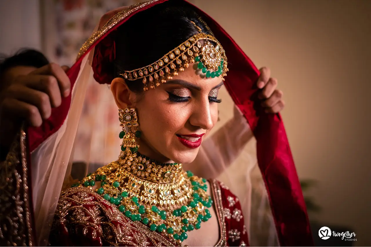 Bride in Simple Kerala Wedding Jewellery Set - Jewellery Blog