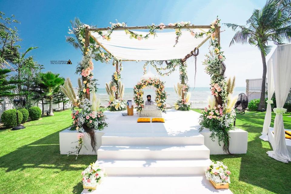 50+ Gorgeous Mandap Design Ideas For 2024 Weddings