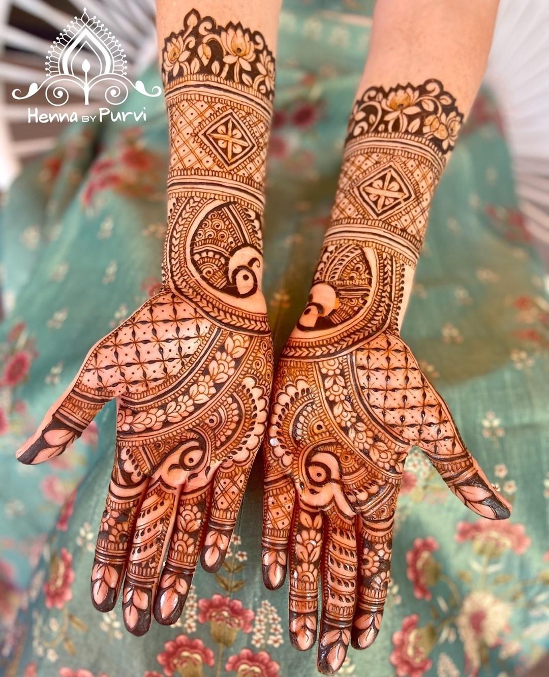 Karwa Chauth Special Mehndi Design for Front Hand-sonthuy.vn
