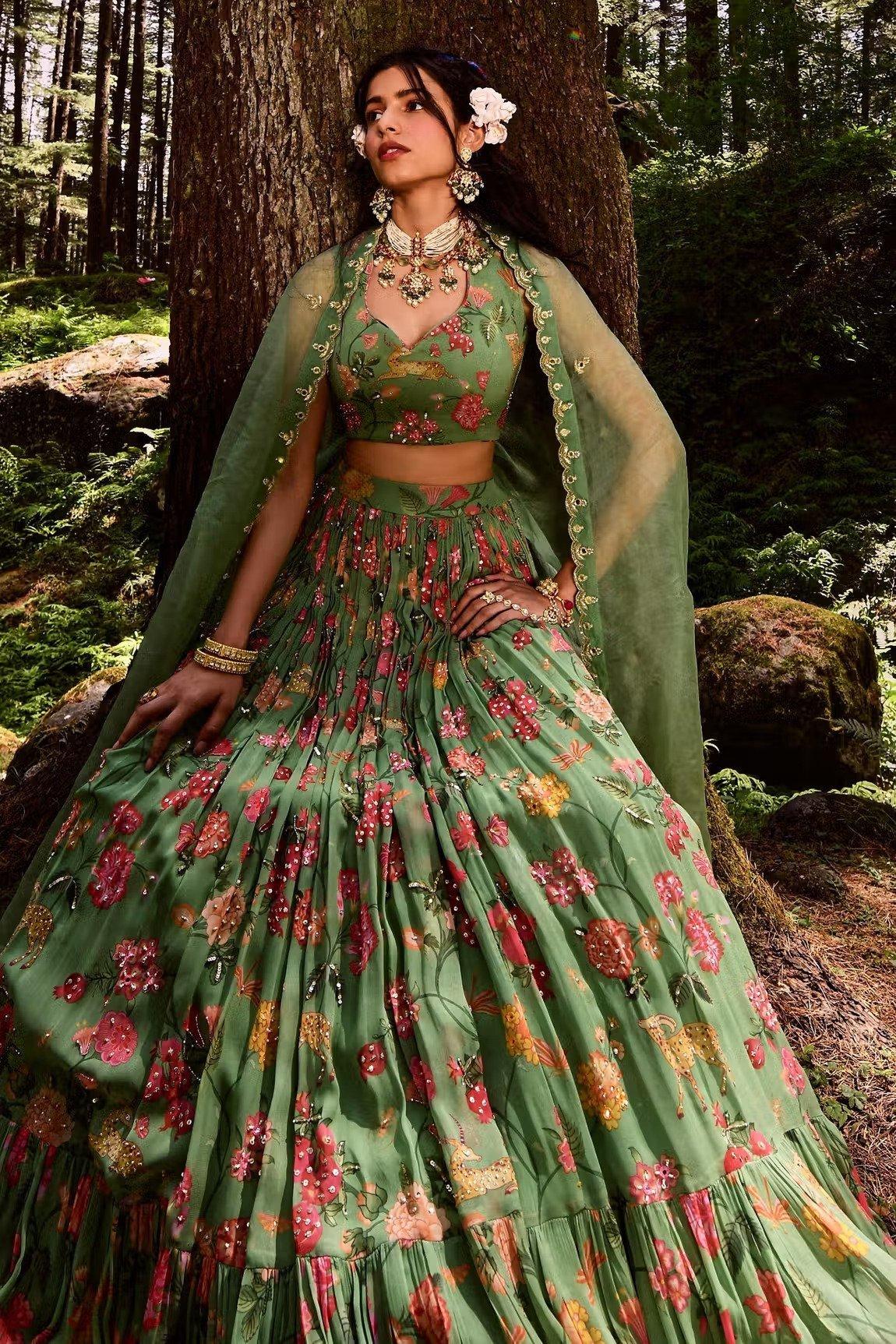 8844 Hit Indian Latest Green Fancy Silk Lehenga Saree Sari Heavy Embroidery  Work Bridal Wedding Party Cocktail Wear Ethnic Traditional Women Festive :  Amazon.in: कपड़े और एक्सेसरीज़