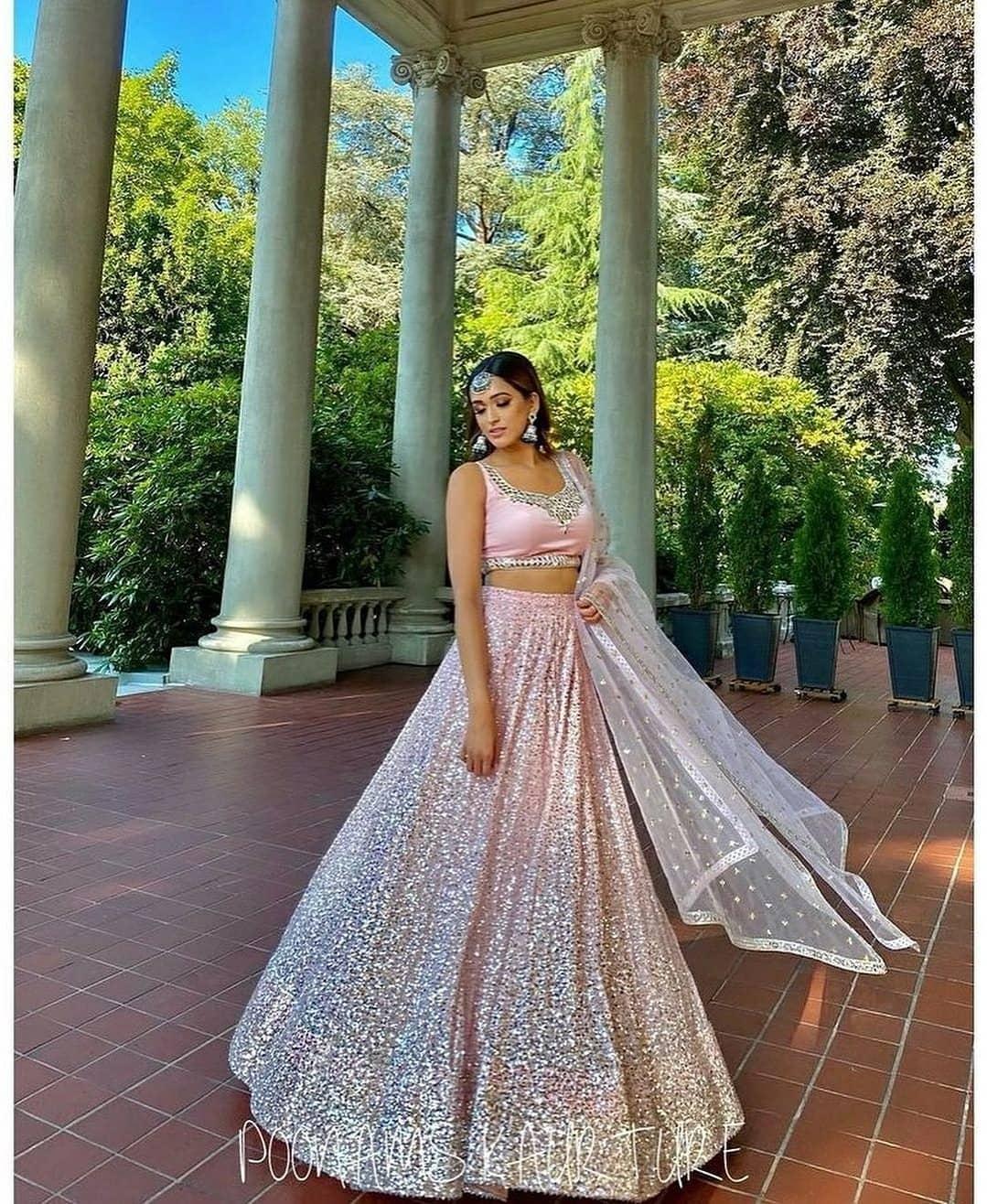 10 Sparking Mirror Work Lehengas that will Satisfy your flashy Soul!