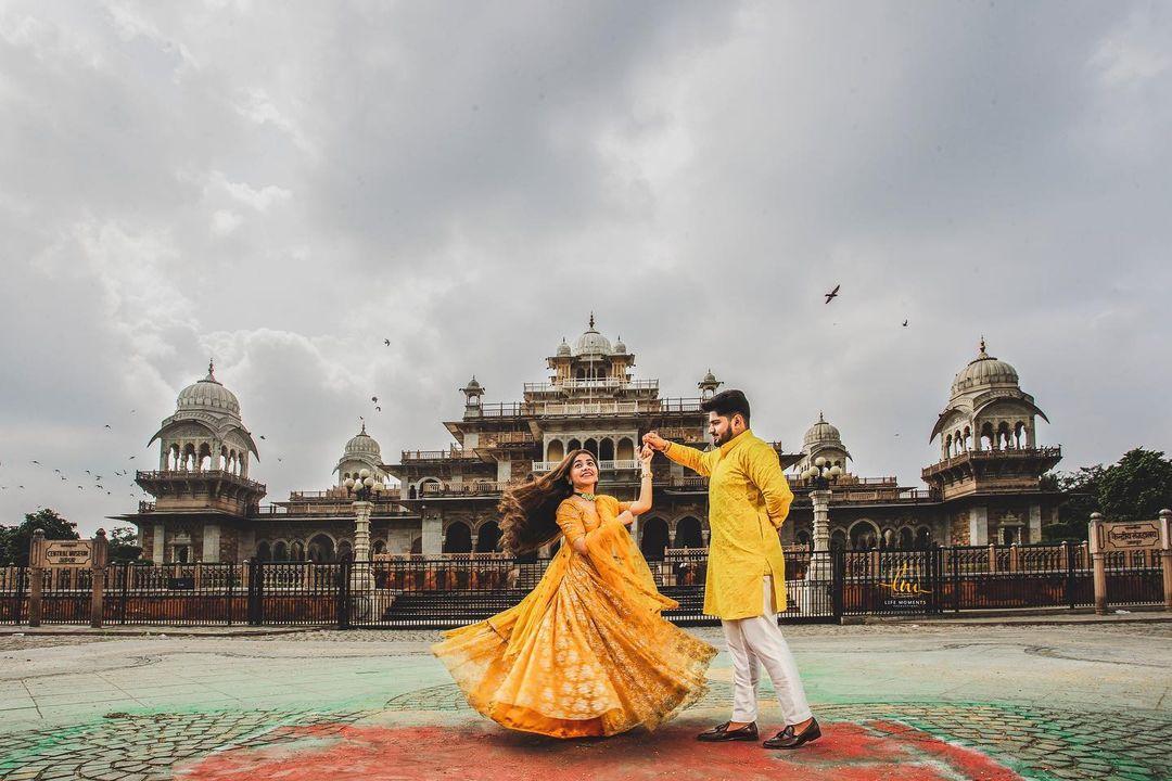 Top Photographers and Locations for a Dreamy Pre-wedding Shoot in Jaipur