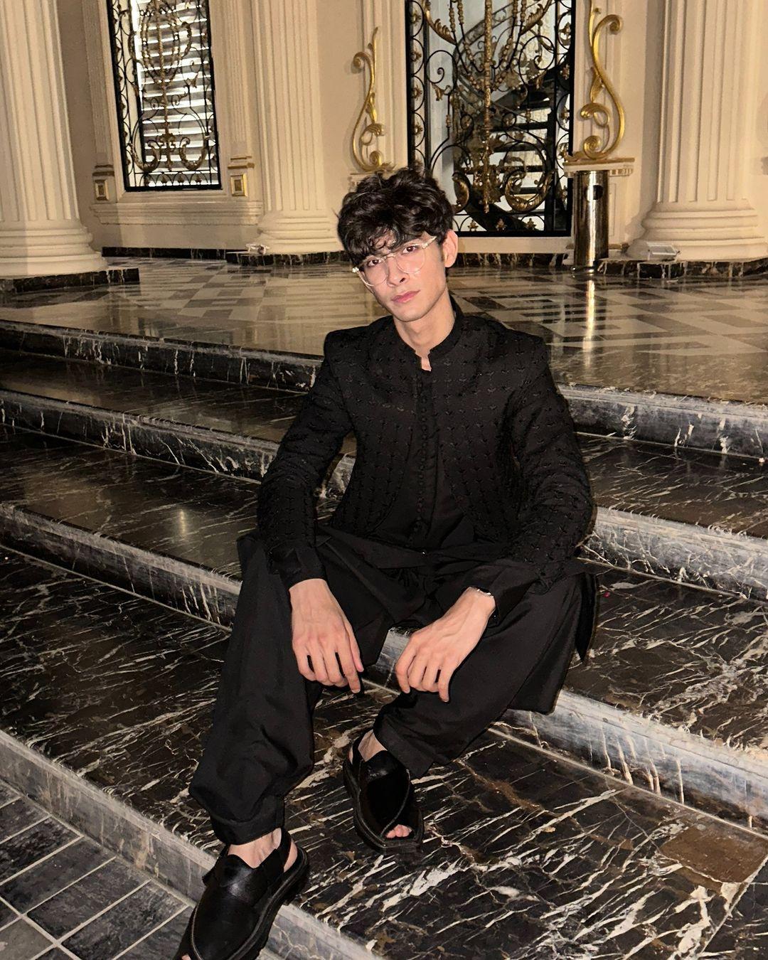 jodhpuri kurta pajama with jacket