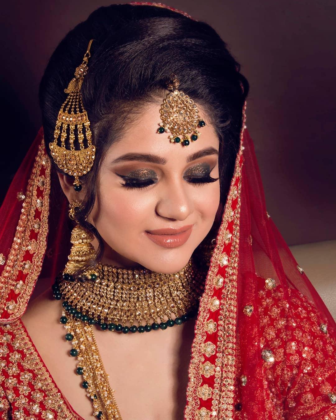 4 Beautiful Bridal Makeup Styles That Brides Across India Love to Use!