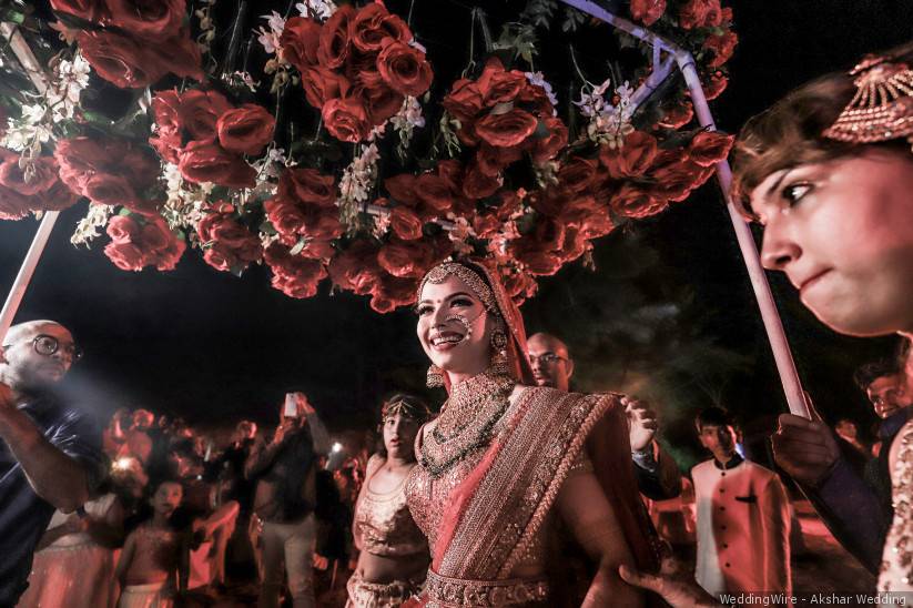 Phoolon Ki Chaadar Ideas For An Unforgettable Wedding Entrance