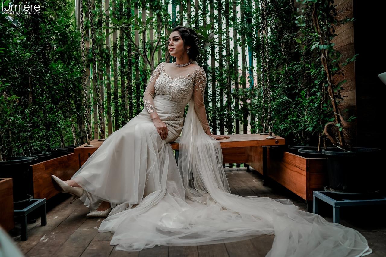 Gown Rental Singapore, Wedding & Evening Dresses Online - Love, Fioyo