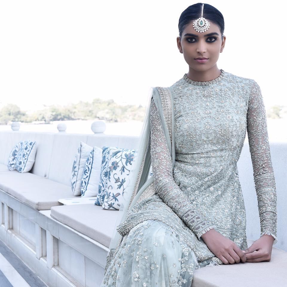 Fashion | How Sabyasachi dressed up Rani Mukerji in 'Bunty Aur Babli 2' -  Telegraph India