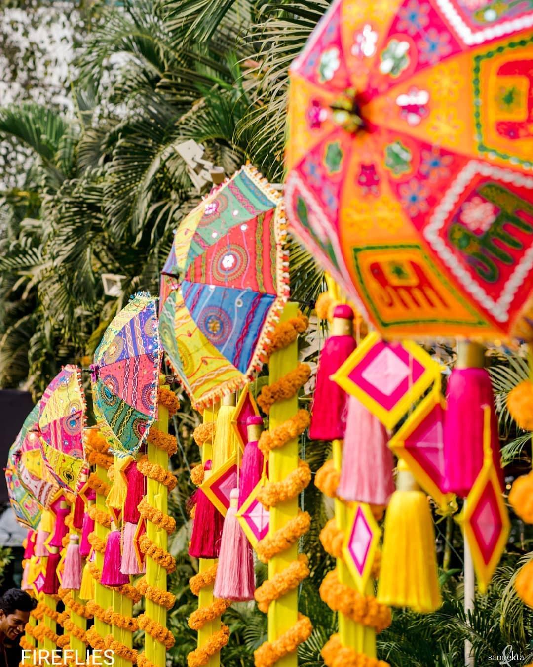 How to decorate an on sale umbrella for a wedding