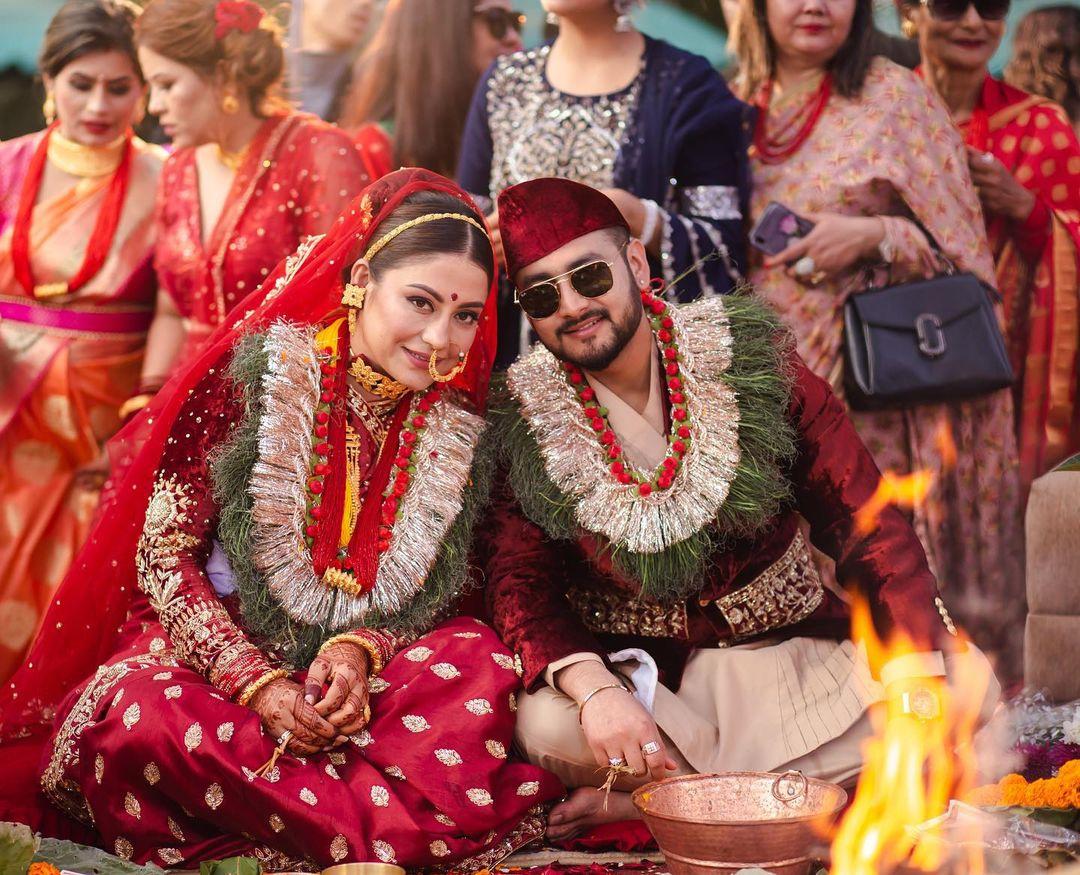 THE NEPALI BRIDE on Instagram: “Super elegant and classy 😍 The gorgeous  bride designed her bridal … | Red bridal dress, Online wedding dress,  Indian bridal fashion