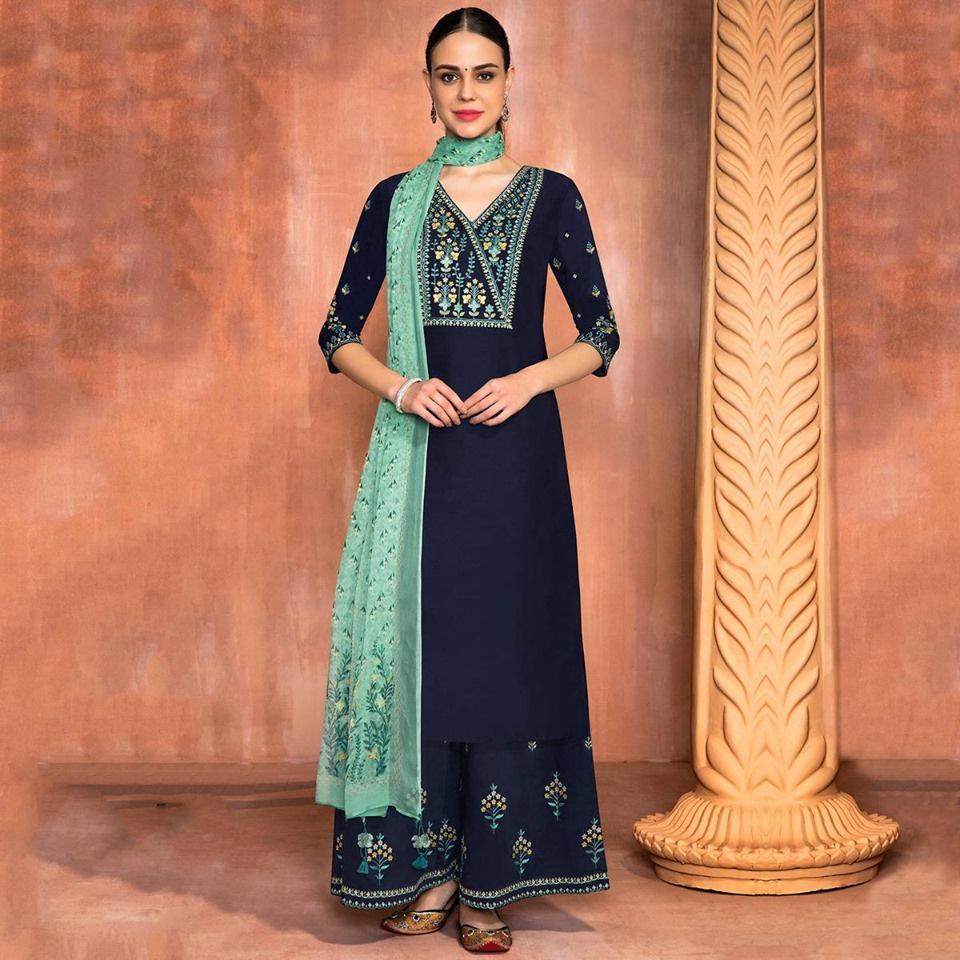 Churidar broad neck clearance designs