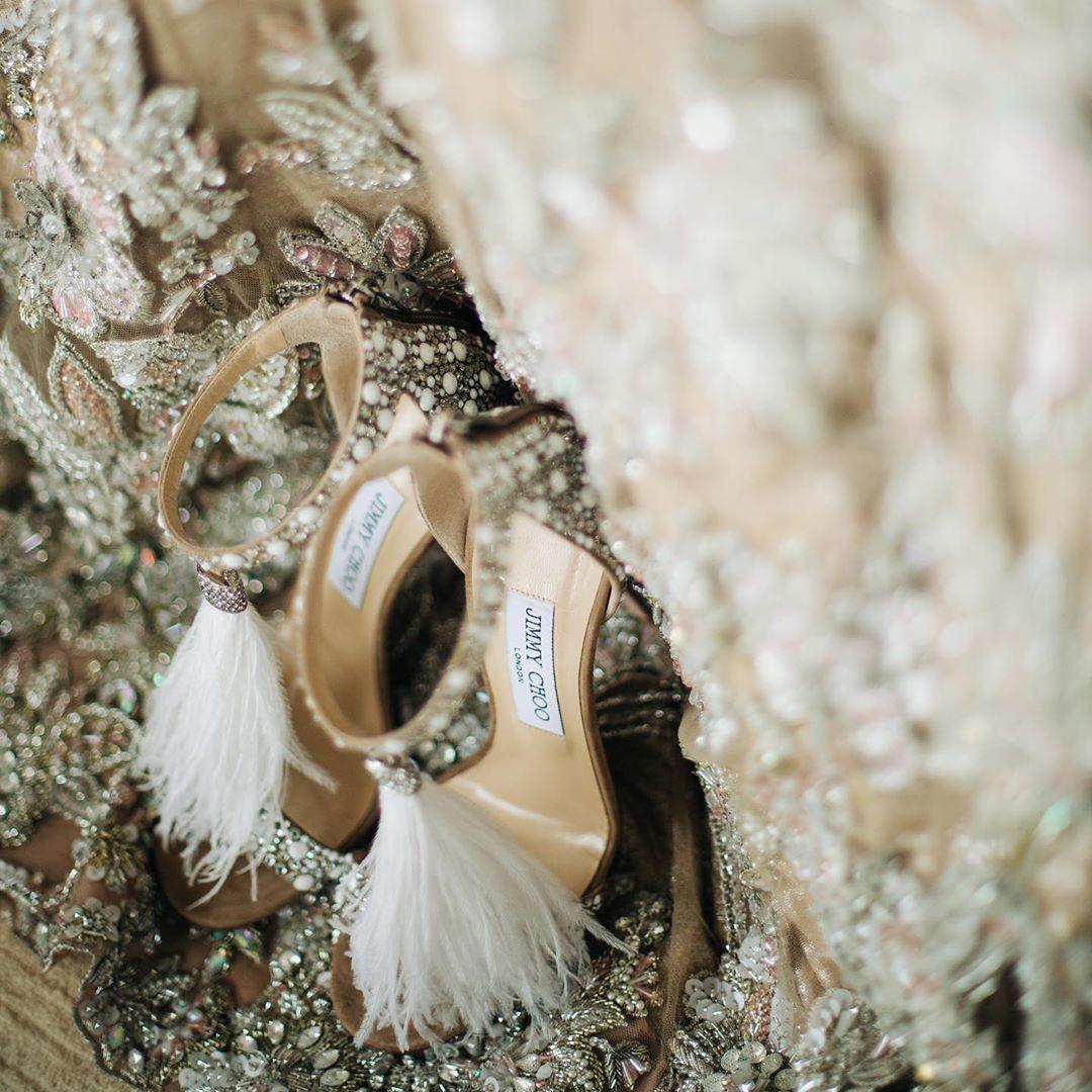 Wedding shoes hot sale with feathers