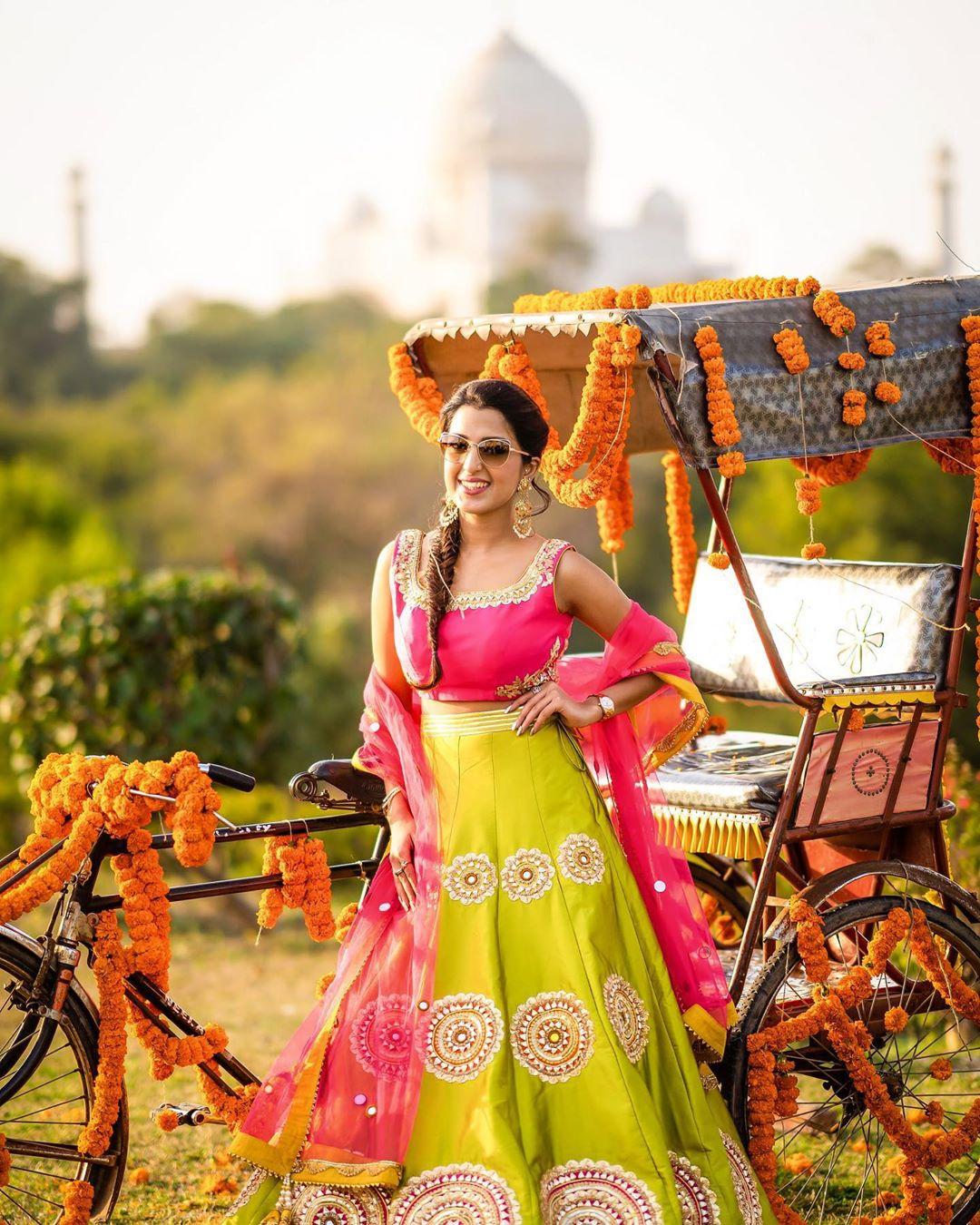 30+ Lehenga Colour Combinations for Brides that are Going to Rule The  Wedding Season | WeddingBazaar