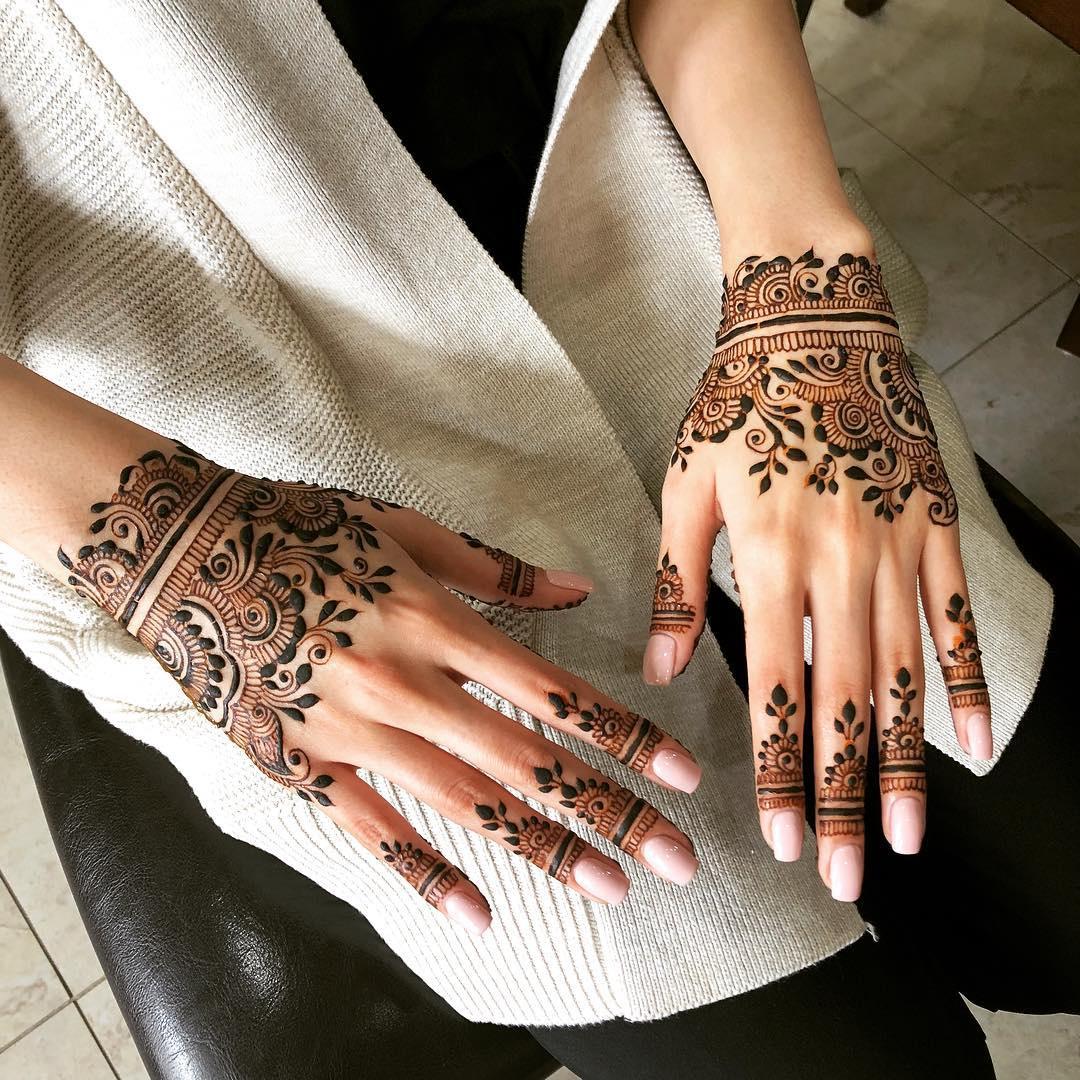 5Minute Easy and Quick Mehndi Designs for Eid alFitr Make Bracelet Henna  Patterns Around Your Wrists For The Eid Festival Watch Video Tutorials    LatestLY