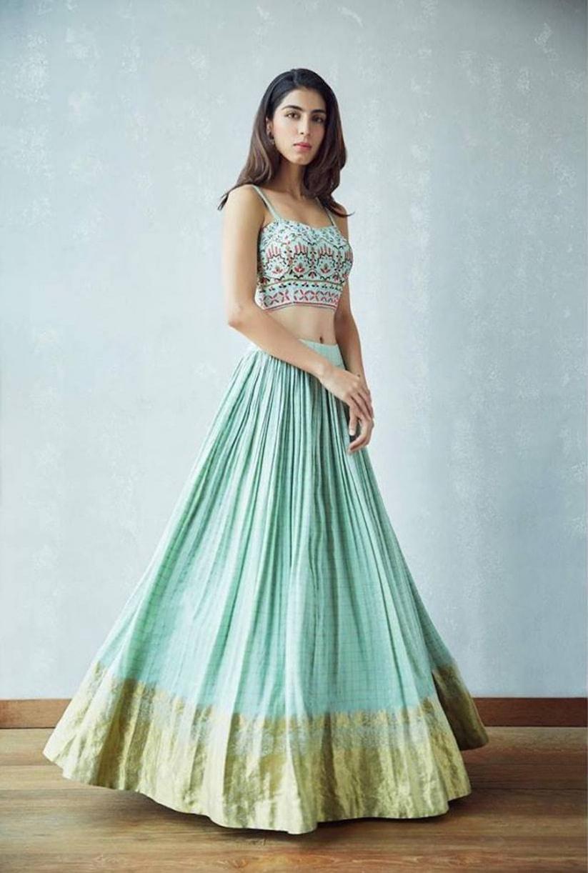 Preethi - Crop top and skirt
