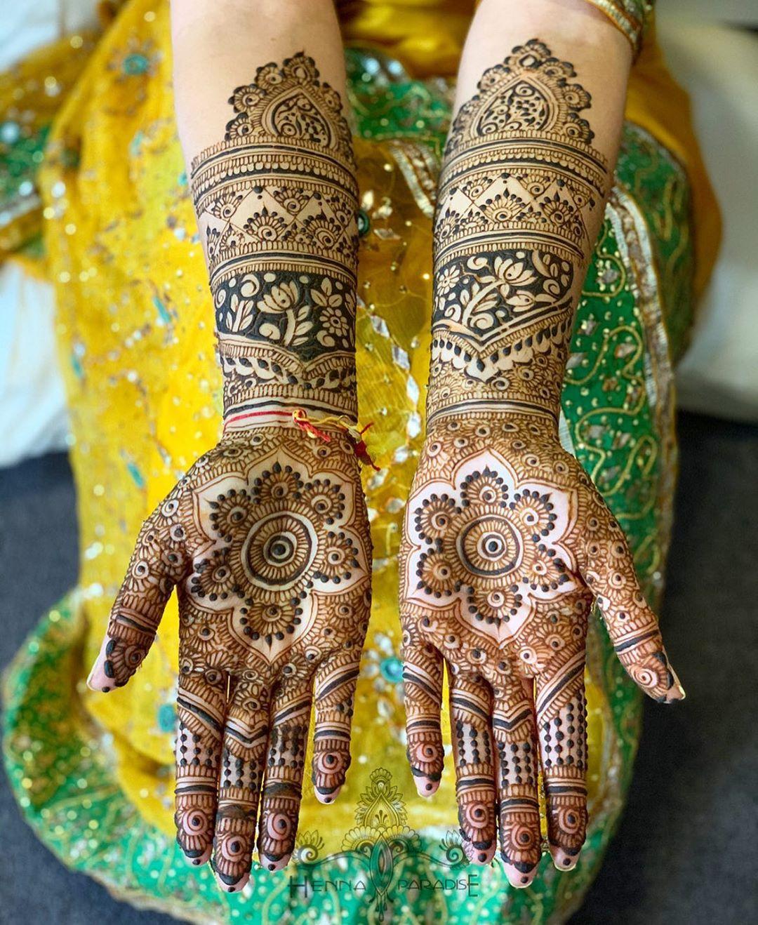 floral mehndi