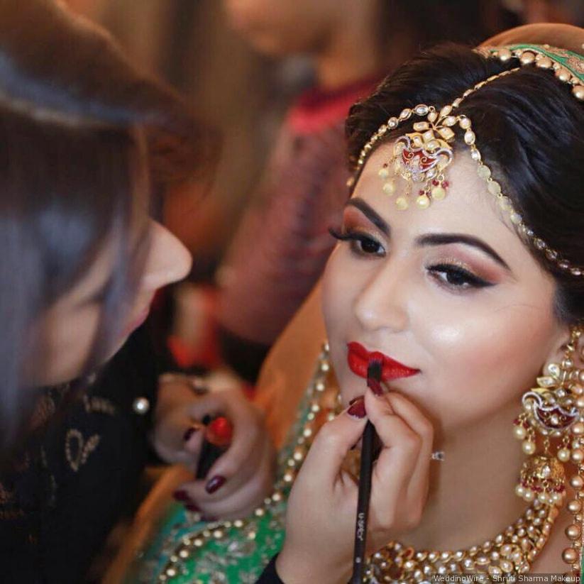 indian bridal photoshoot poses | Wedding Twinkles