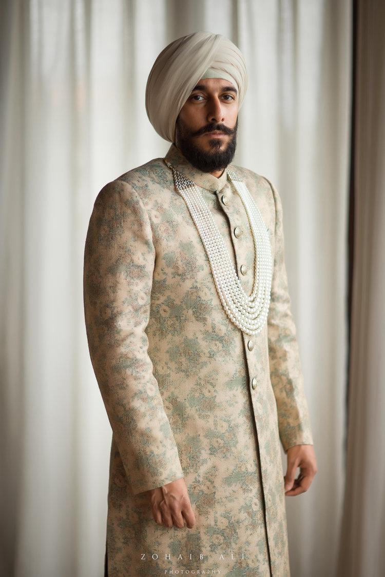 Trending, Dashing Men's Wedding Dresses | Groom dress men, Wedding dress men,  India fashion men