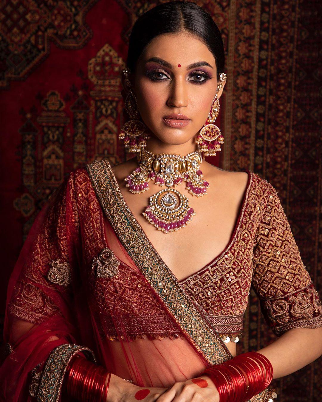 85249 bridal jewellery for red lehenga amaris by prerna rajpal pink