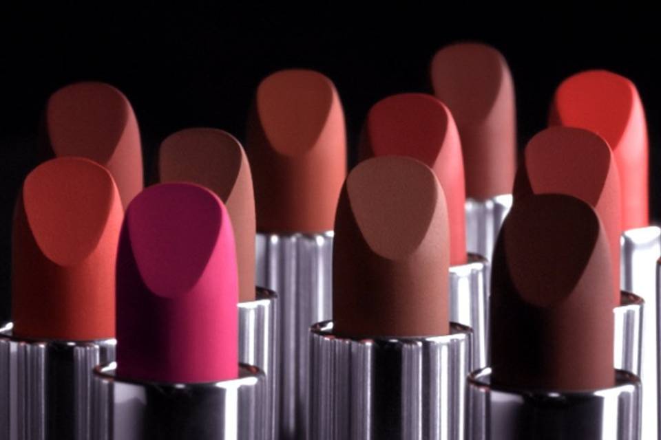 Lakme Absolute Lipstick Shades for All You Pretty Ladies 