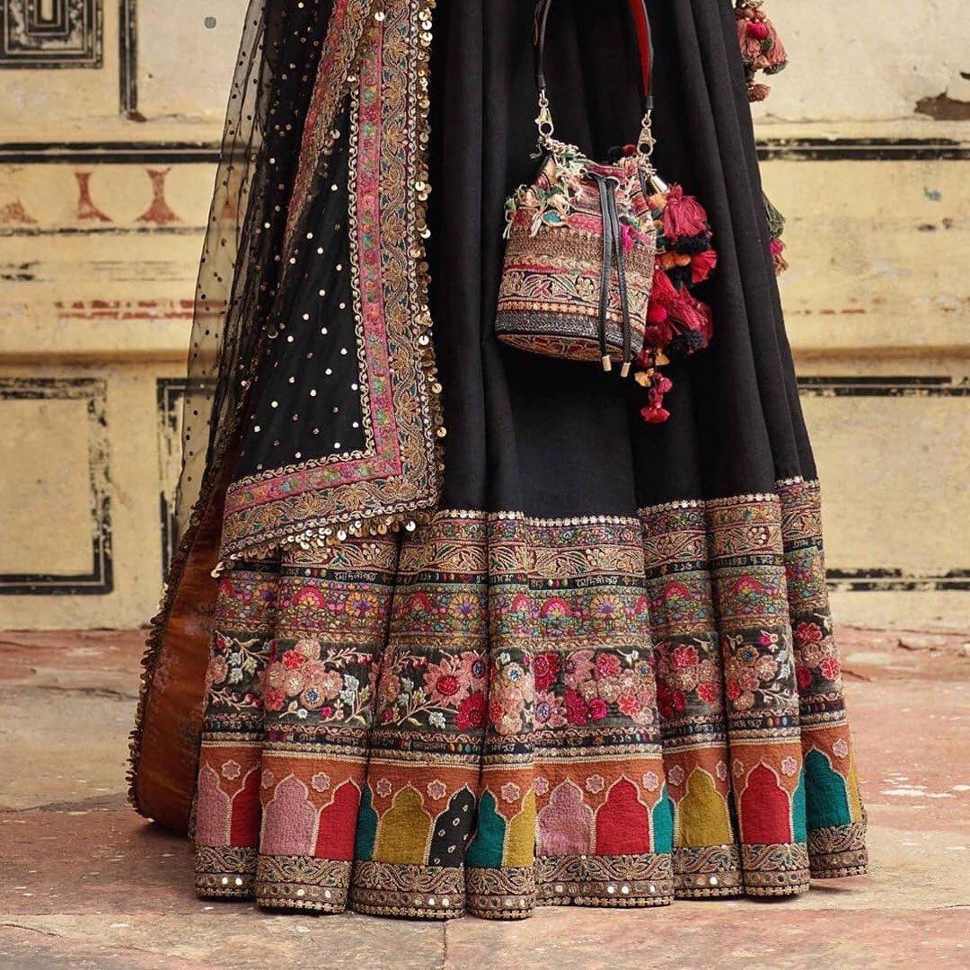 12579 JACQUARD BLACK COLOUR DESIGNER LEHENGA CHOLI WITH PURSE - Reewaz  International | Wholesaler & Exporter of indian ethnic wear catalogs.