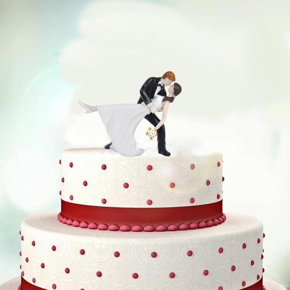 9 Wedding Anniversary Cake With Name Ideas For Your Big Celebration