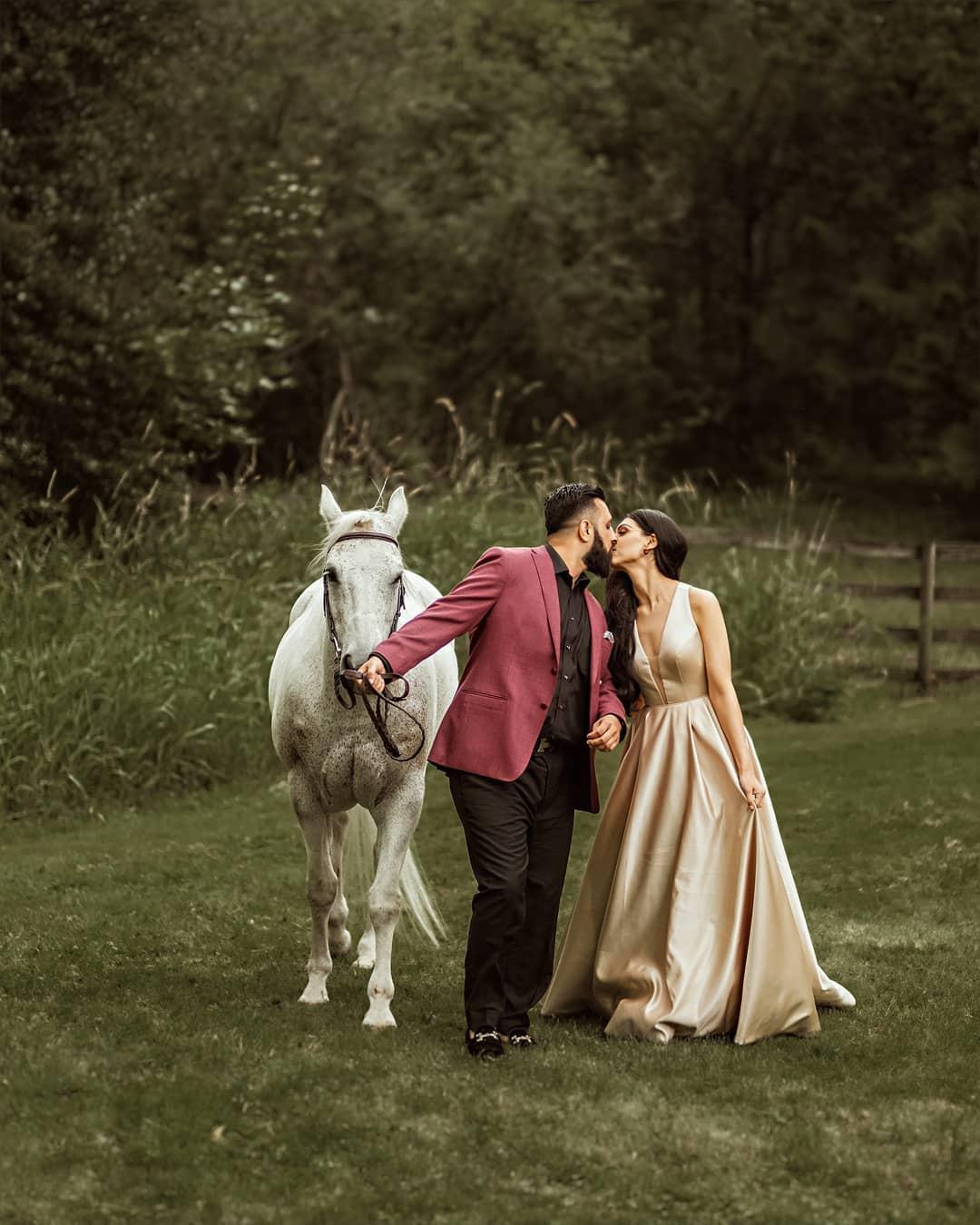 Seal It With A Kiss Photos