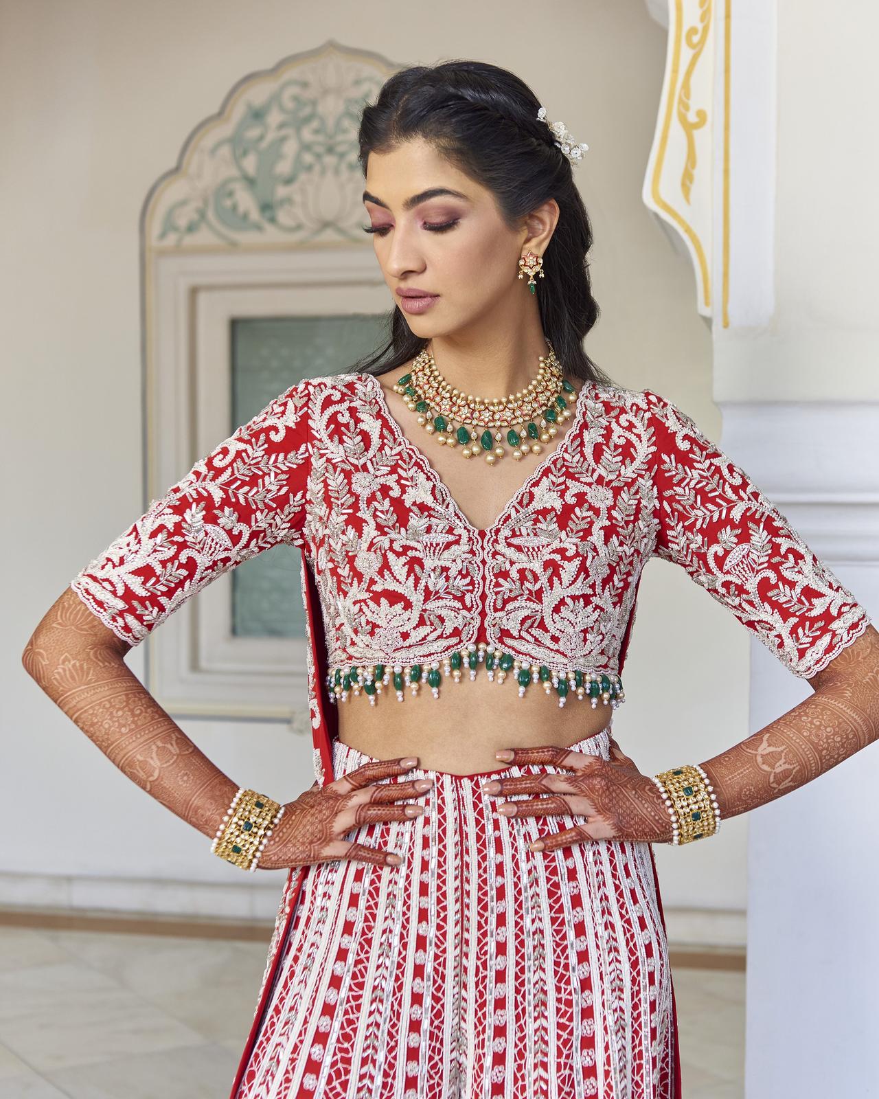 Hanna S Khan wearing Ohaila Khan at her mehndi ceremony