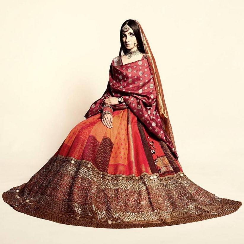 Bollywood Celebrity Inspired Unconventional Metallic Lehengas For  Bridesmaids