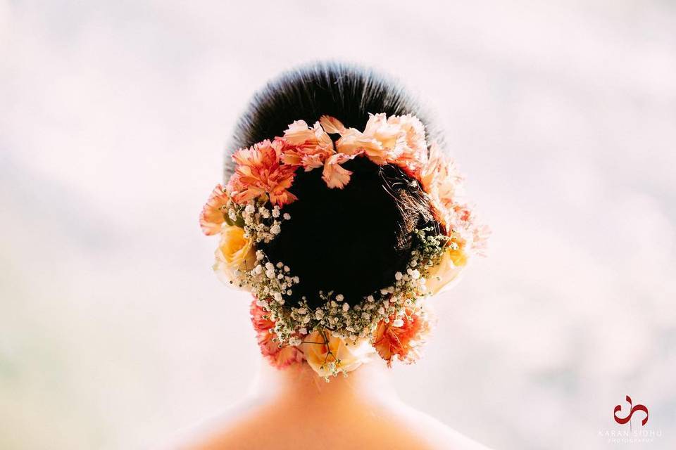 Here Are Some Bridal Hair Accessories Other Than Flowers