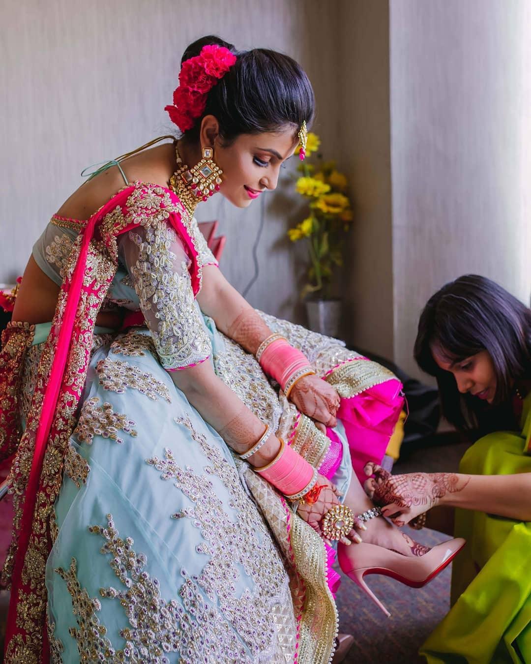 Traditional Bangles: What Do They Mean for the Indian Bride and How to  Accessorise with Them