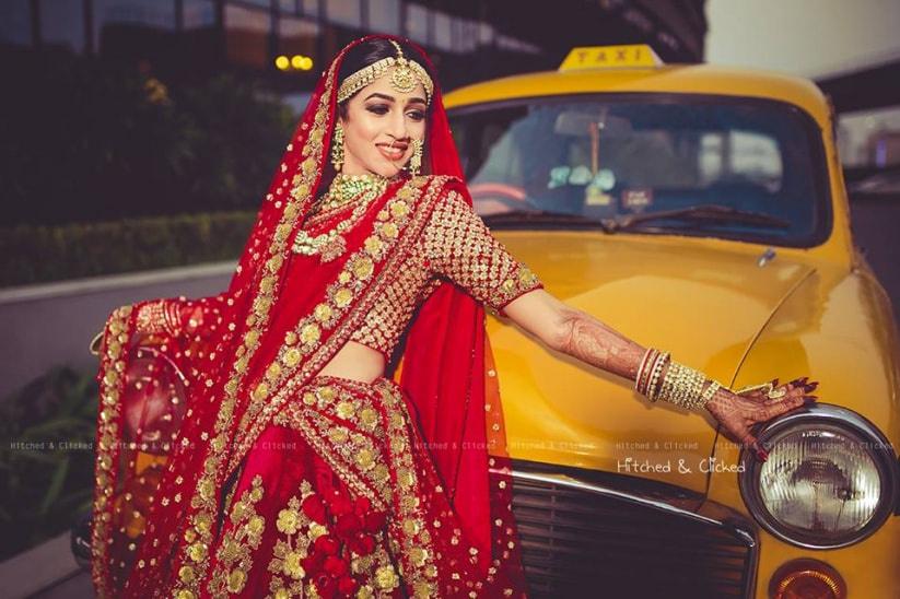 Loved Kiara Advani's breathtaking red bridal lehenga choli from JugJugg  Jeeyo? It costs ₹3 lakh | Fashion Trends - Hindustan Times