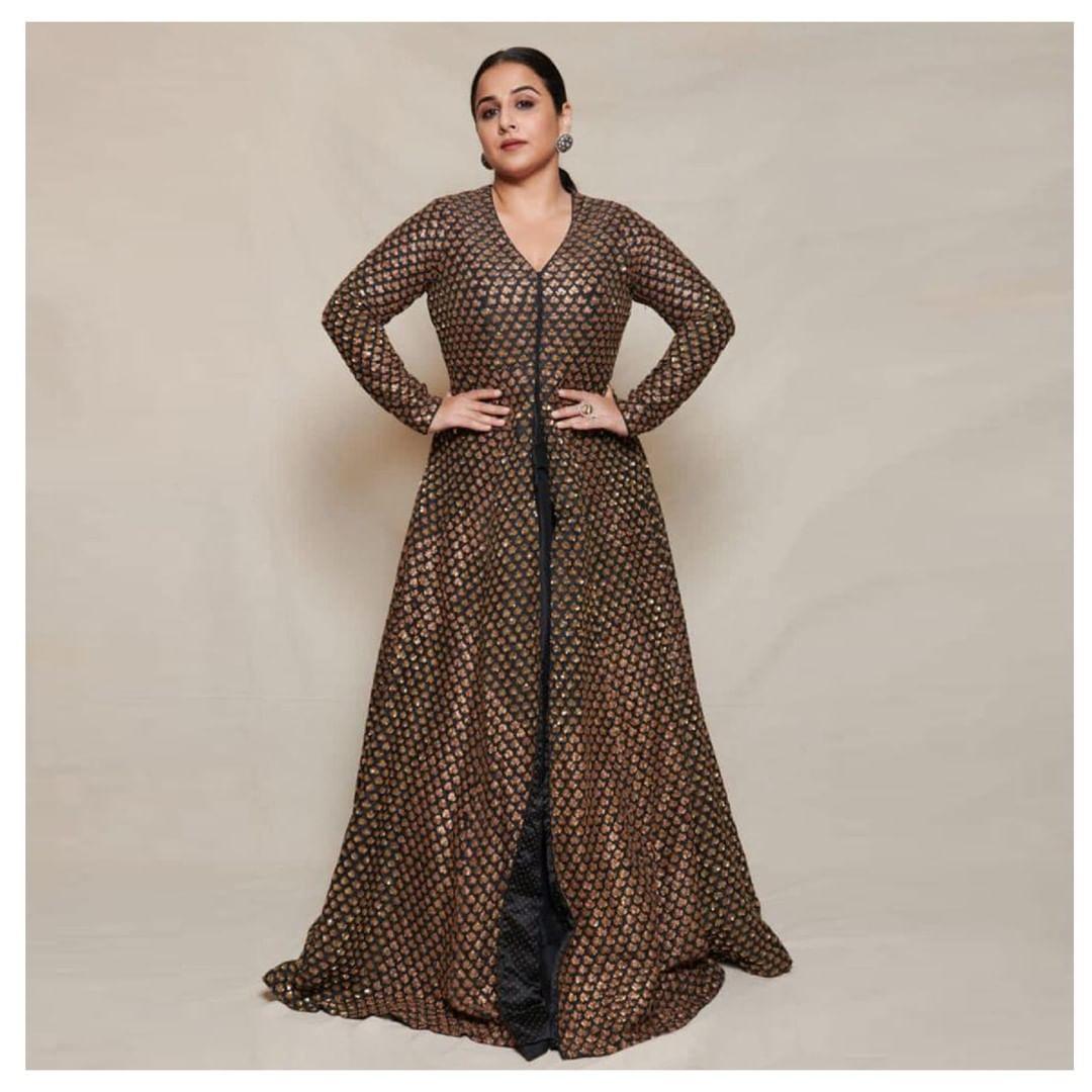 Indian Anarkali Suits And Party Salwar Kameez 2024-2025 | Silk anarkali  suits, Indian long dress, Salwar kameez designs