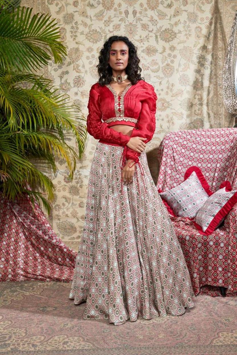 The Ultimate Guide for Lehenga Online Shopping with Price Is Here