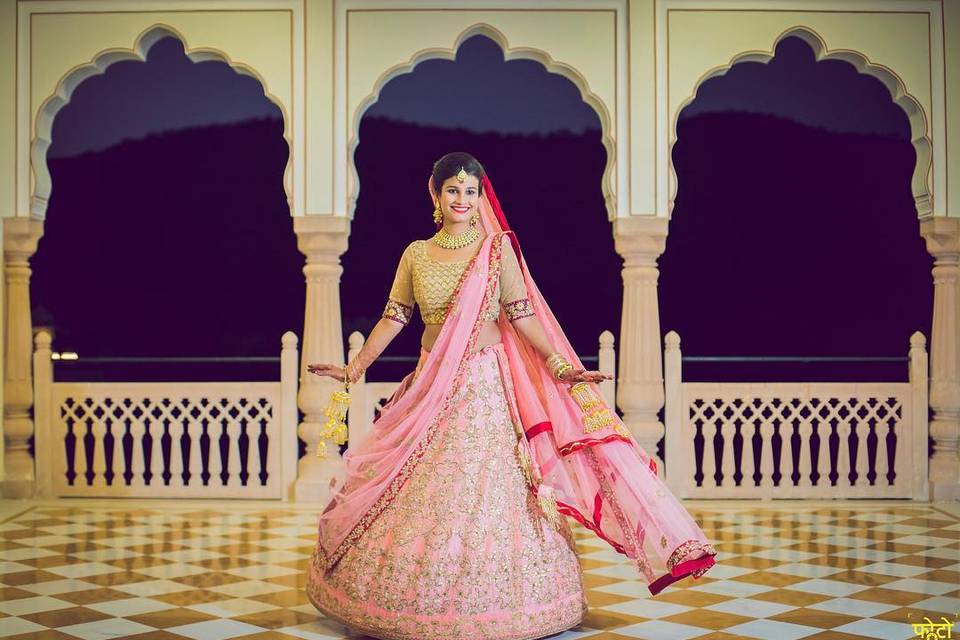 Bridal Lehengas Online With Price For That Stunning Wedding Look