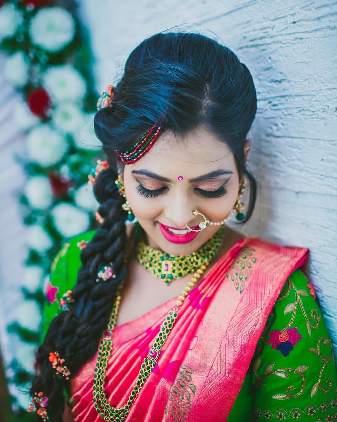 6 Best South Indian Bridal Wedding Hairstyles | Godrej Professional