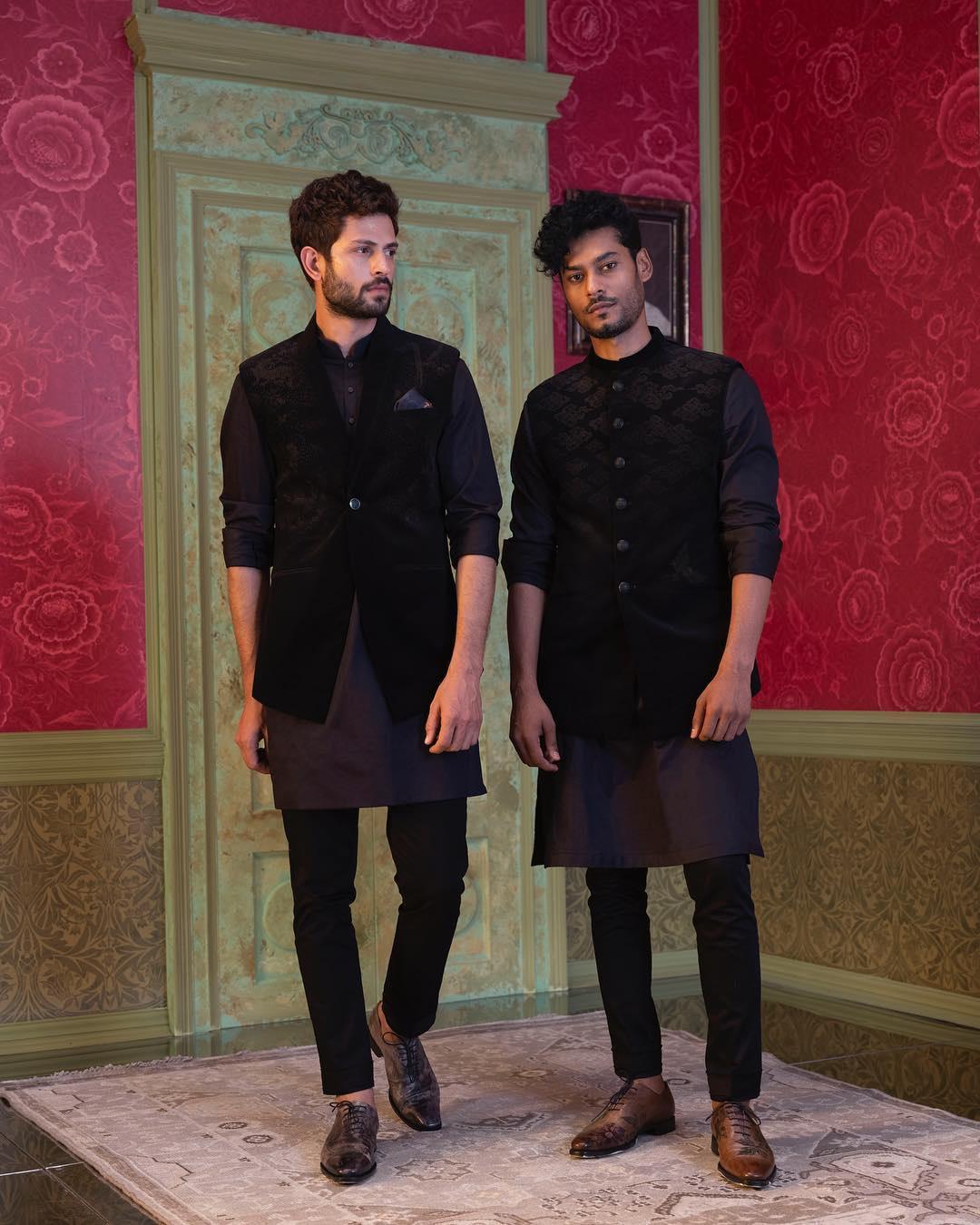 Buy See Designs Men Black Kurta Pajama & Black Digital Print Cotton Nehru  Jacket (Set of 3) Online