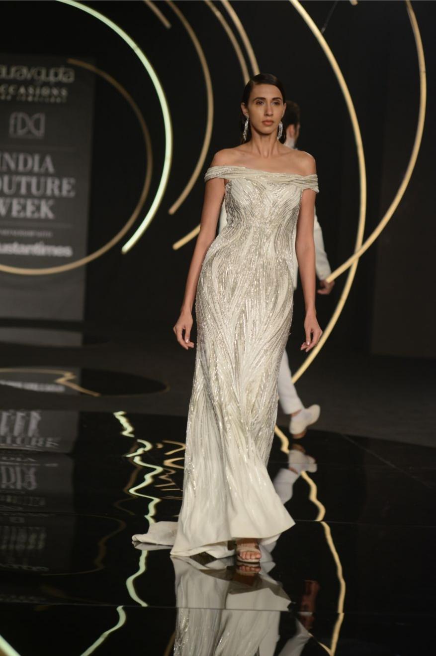 Top White Gown Indian Designers Every Bride Must Bookmark! | WeddingBazaar