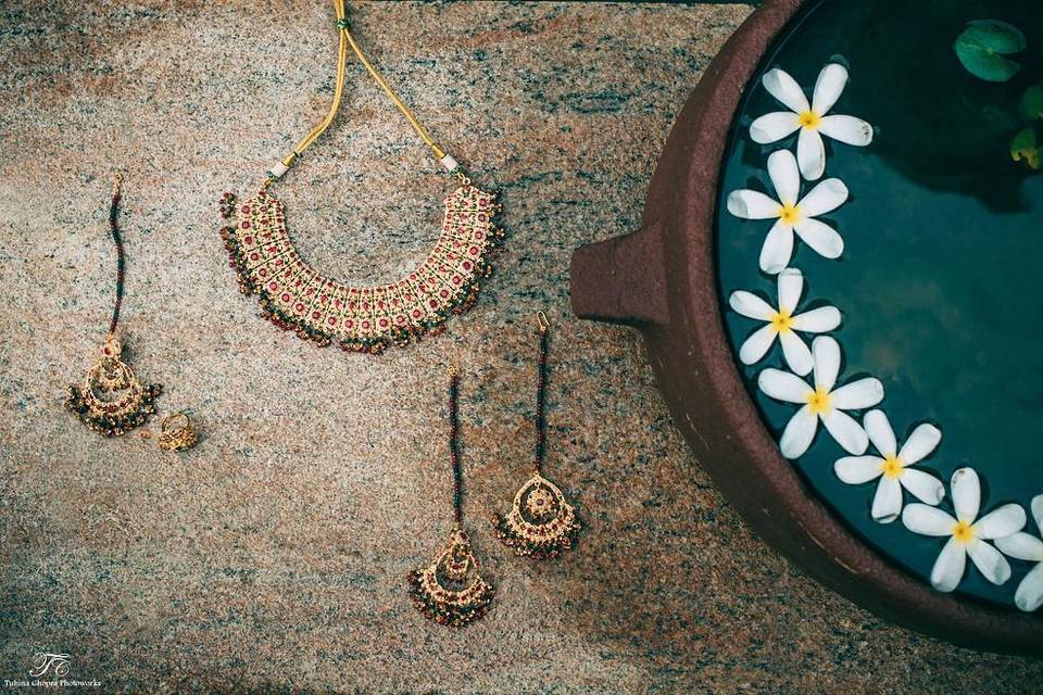 5 Indian Bridal Jewellery Sets Online That Will Make You Shine Bright like a Diamond!