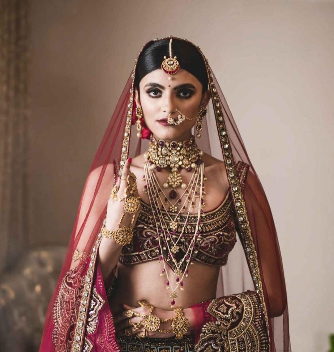 The Bridal Circle of Leafets Kundan and Pearl drop Nath – Curio Cottage