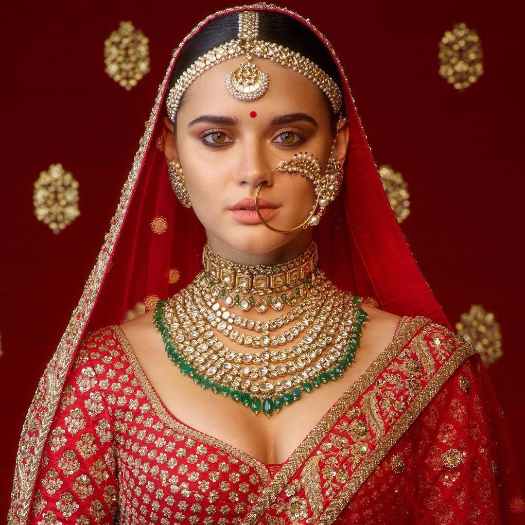 Sabyasachi mukherjee outlet jewellery price