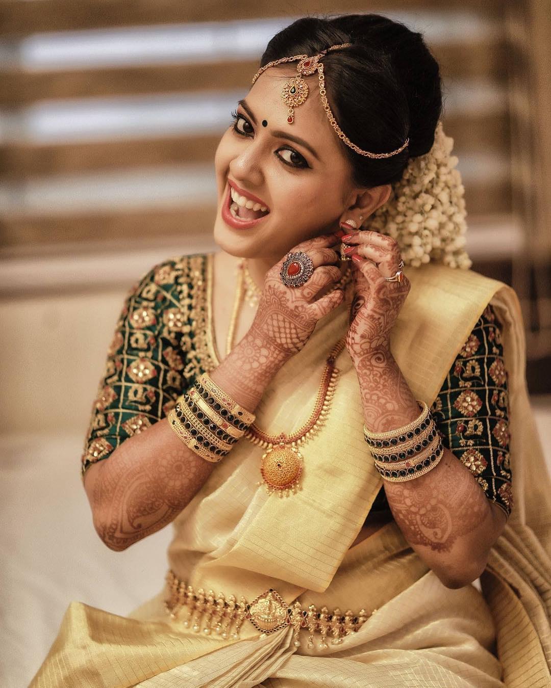 A Stunning South Indian Bride in Green Kanjeevaram Saree