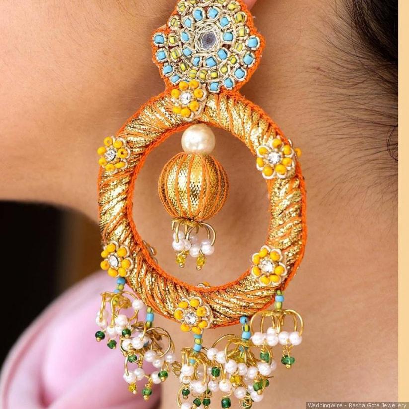 80% OFF on QUVYARTS Women's Gota Patti Earrings and Maang Tika (Green) on  Amazon | PaisaWapas.com