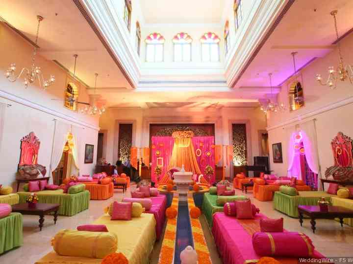 Floor Seating Ideas For The D Day In Super 6 Cosy And Quirky Themes