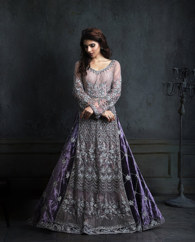 Online lancha dress clearance