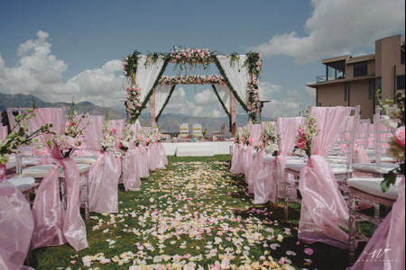 7 Wedding Backdrops That Are Totally Raging This Shaadi Season