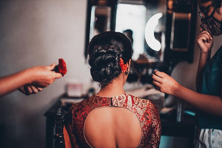 Here's a list of 35+ Indian Bridal Hairstyles Step by Step Guide for The Millennial Brides