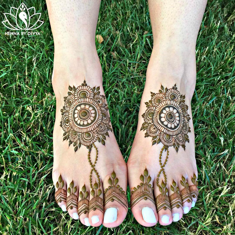 Simple Mehndi Designs For Feet Linear Floral Mehndi Designs Henna My Xxx Hot Girl