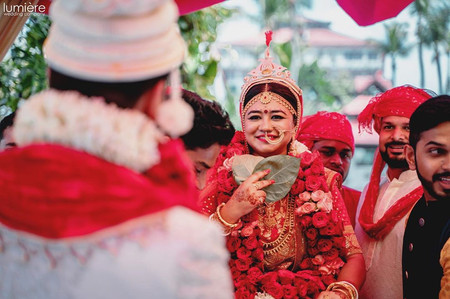Timeless & Trending Bengali Bride Pics That Will Melt Your Heart
